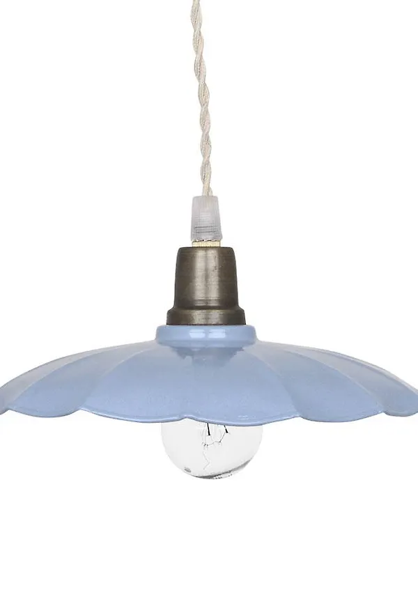 Stilren taklampa 2025 från Strömshaga.