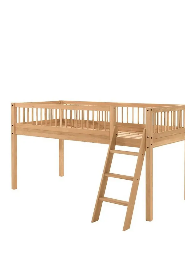 Exklusiv Säng som passar bra vid många olika tillfällen.