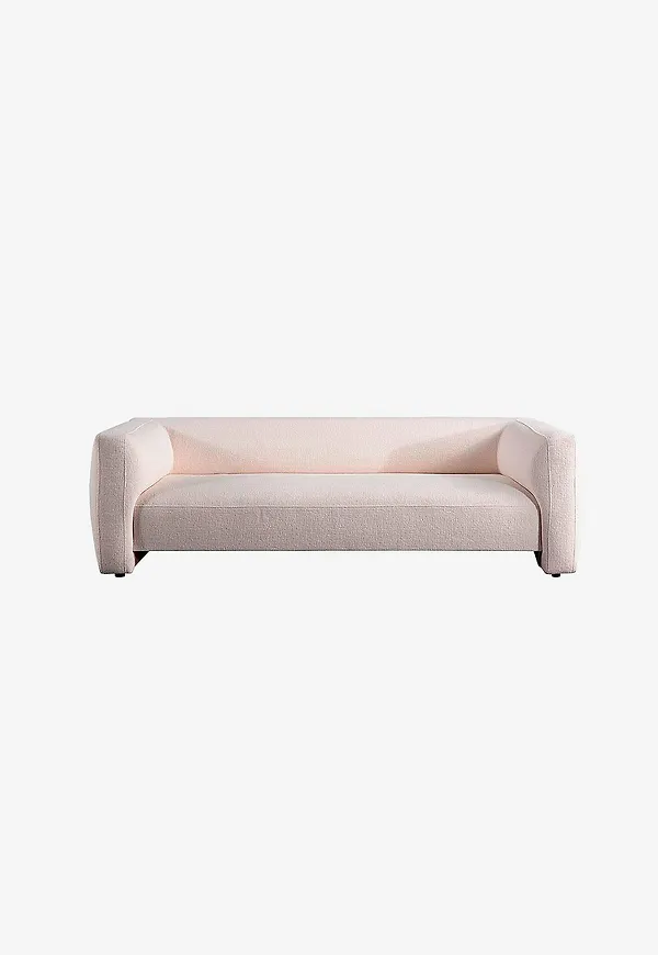 Stilriktig soffa i vitt från Hanah Home.