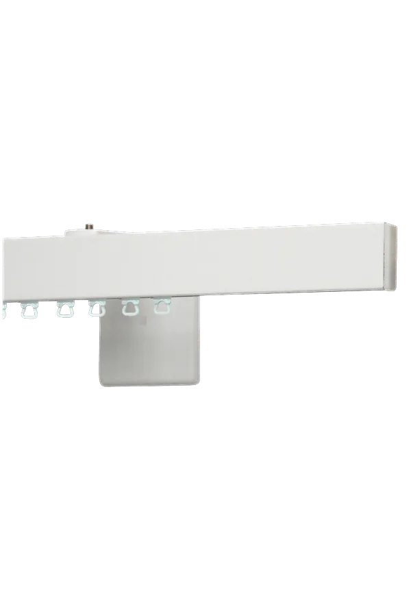 Supersnygg gardin i vit färg gjord i aluminium.