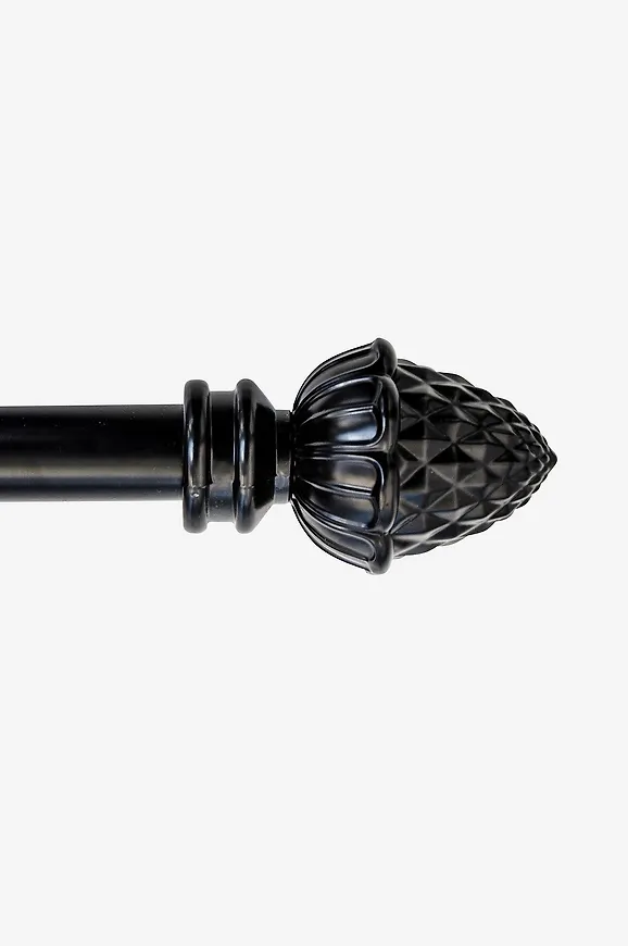 Skön stång i svart från Hasta.