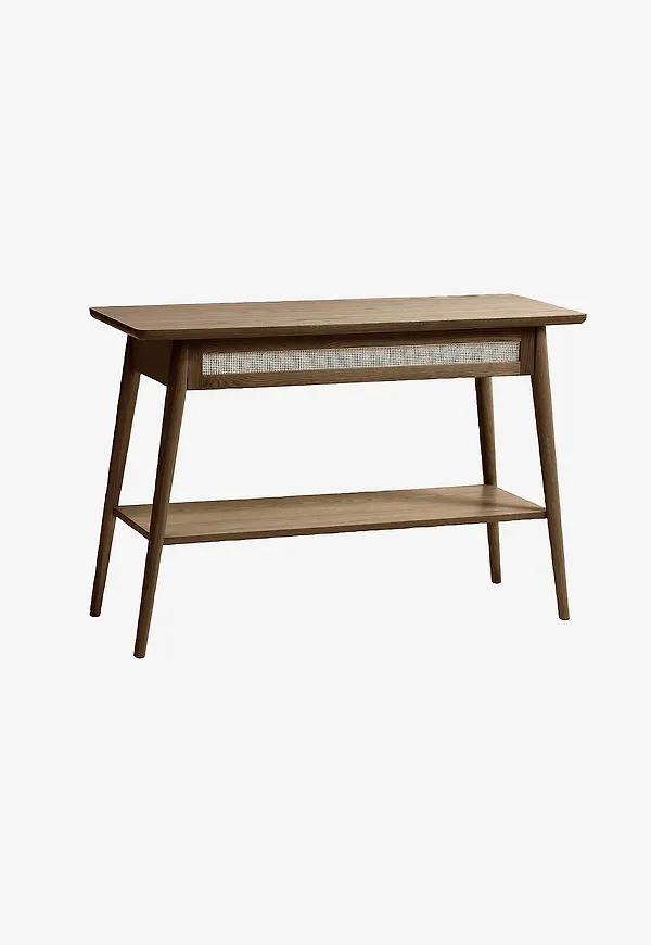 Riktigt fin brun bord 2026 från Håum.