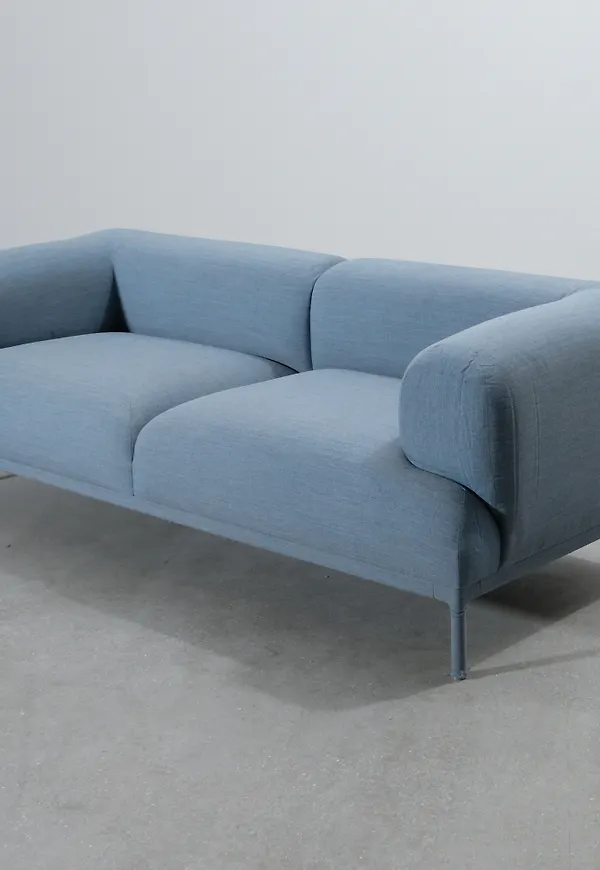 Blå HAY-soffa i cool modell.