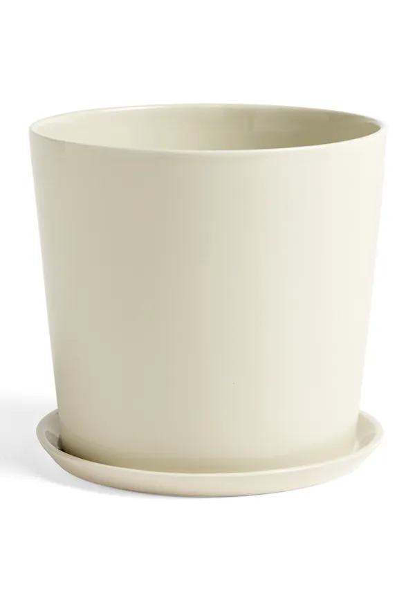 Skön vit kruka 2025 från HAY.