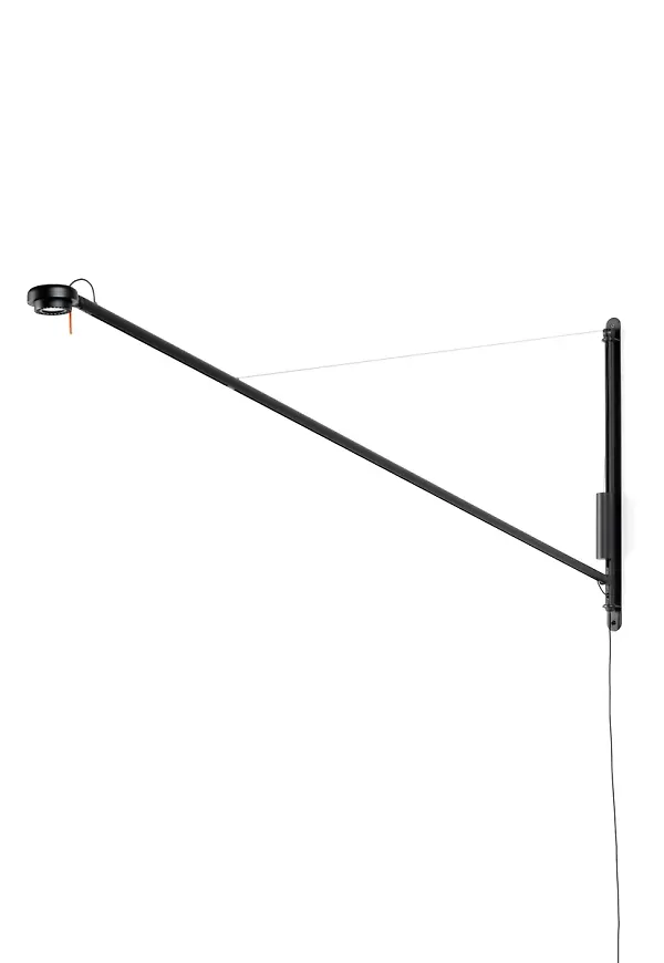 Skön lampa i svart från HAY.