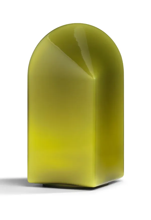Otroligt fin grön lampa 2025 från HAY.