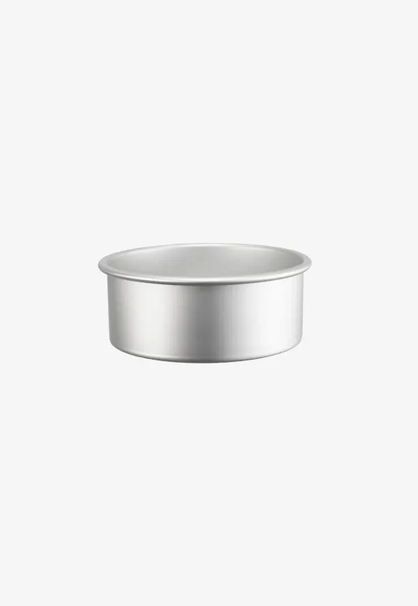Jättesnygg bakform i silver färg gjord i aluminium.