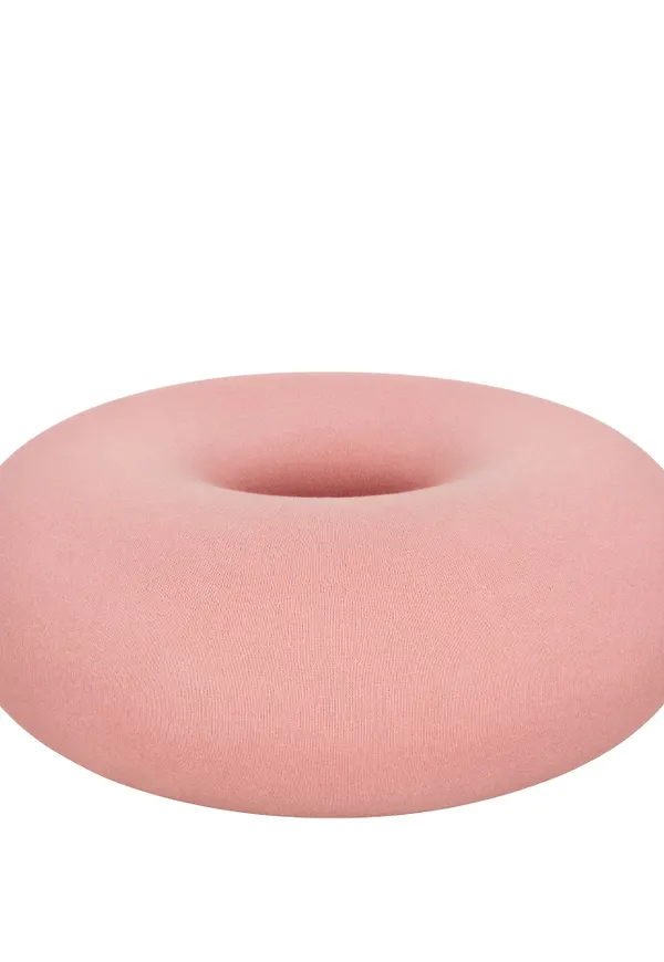 Rosa Hem-sittpuff i jättefin modell.