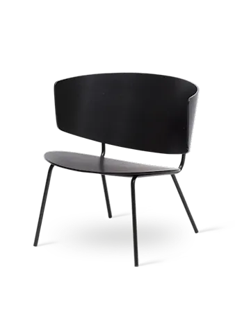 Vacker svart matbordsstol 2025 från FERM LIVING.
