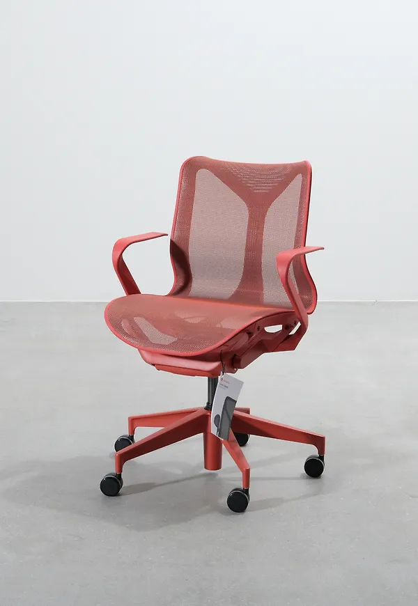 Skön kontorsstol 2025 från Herman Miller.