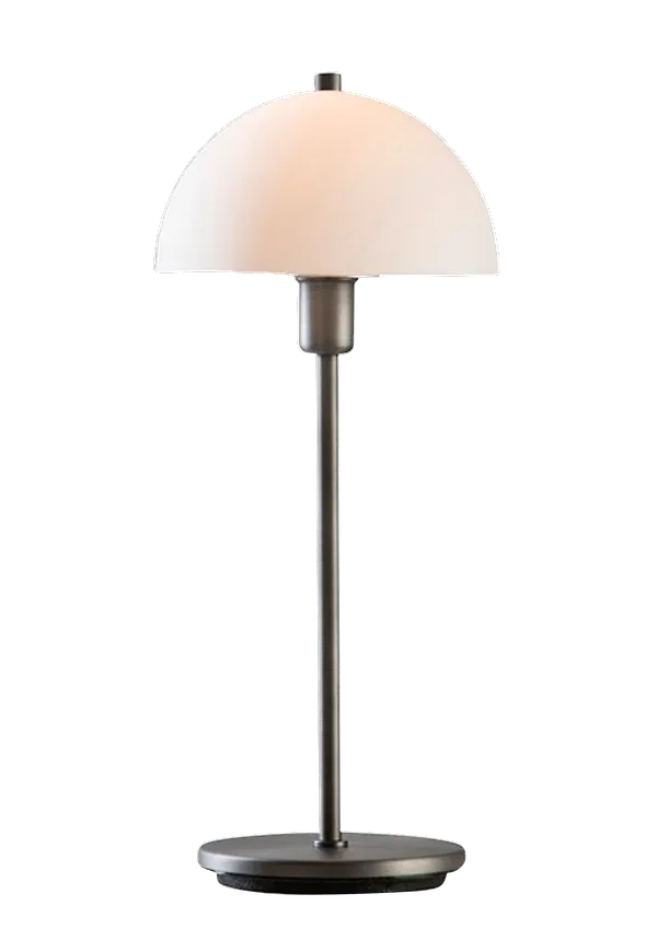 Modern bordslampa 2025 från Herstal.
