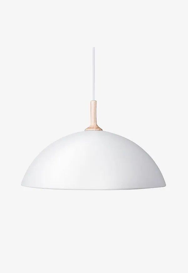 Modern vit lampa 2025 från Herstal.