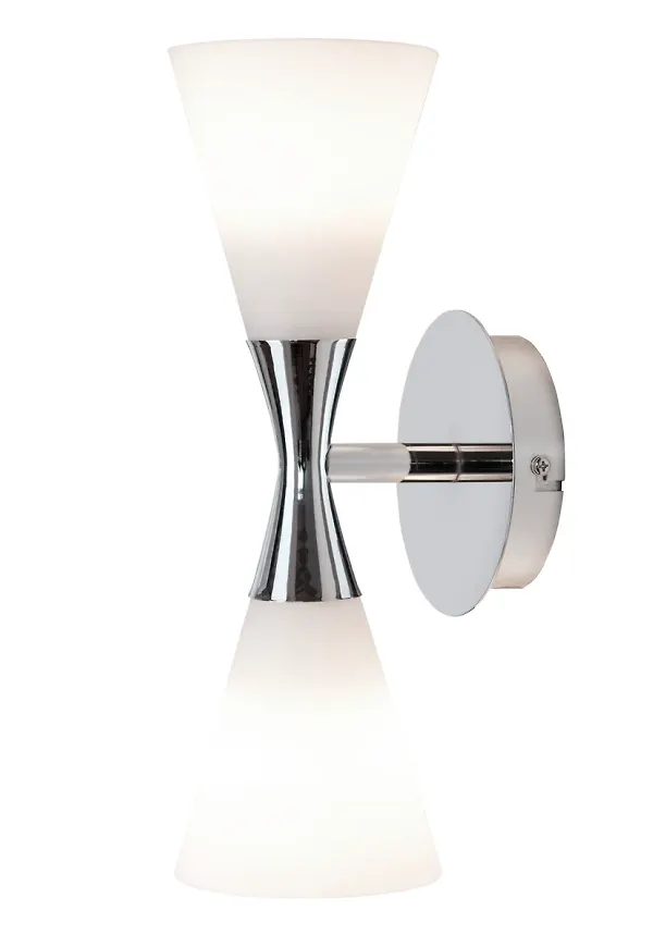 Silverfärgad lampa som passar perfekt till sommaren 2025!