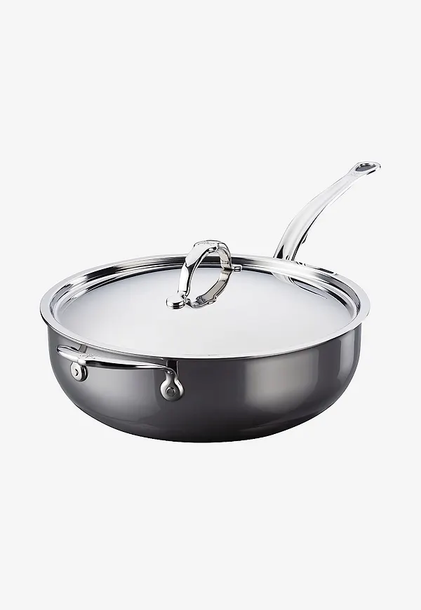 Otroligt snygg traktörpanna 2026 från Hestan.