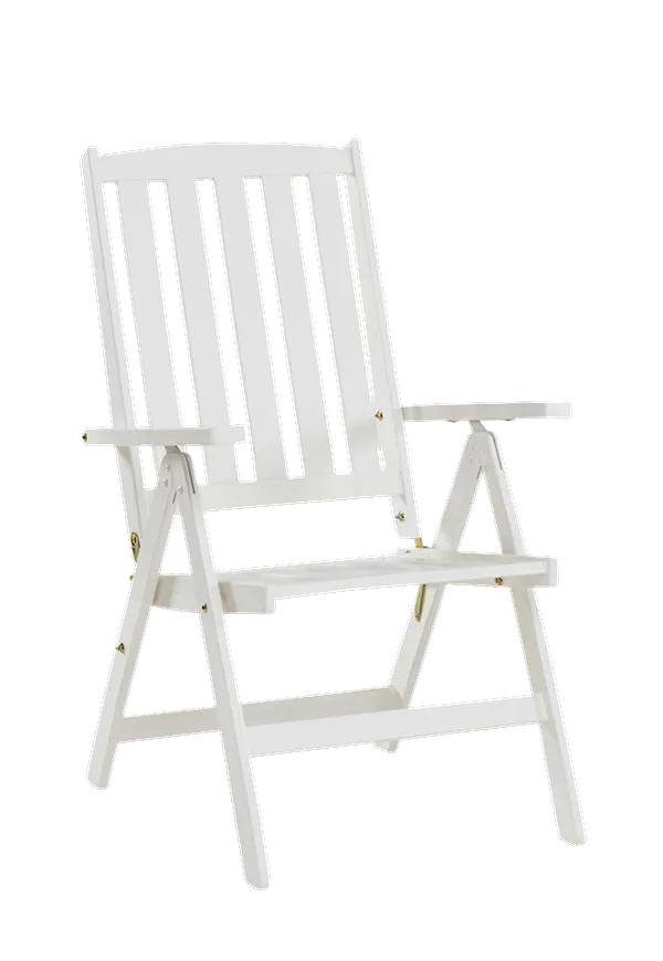 Härlig vit stol 2026 från Hillerstorp.