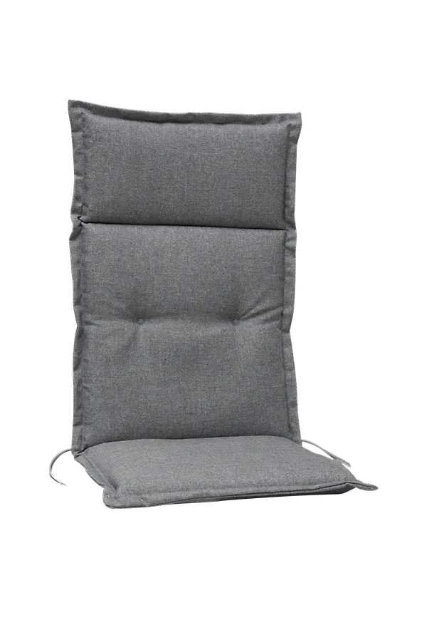 Vacker trämöbel 2025 från Hillerstorp.