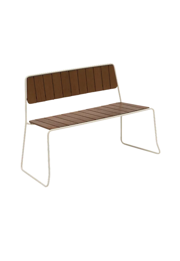 Smickrande brun soffa 2025 från Hillerstorp.