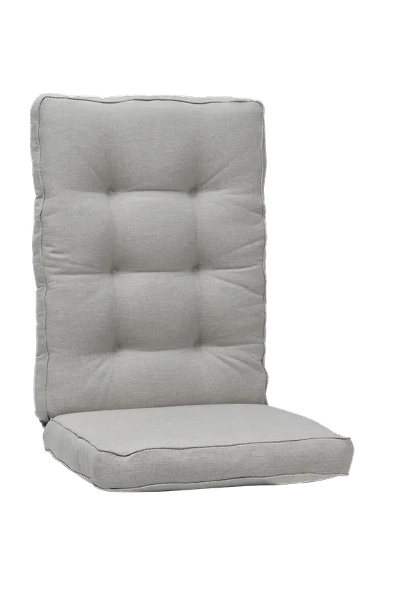 Fantastiskt snygg trämöbel 2025 från Hillerstorp.