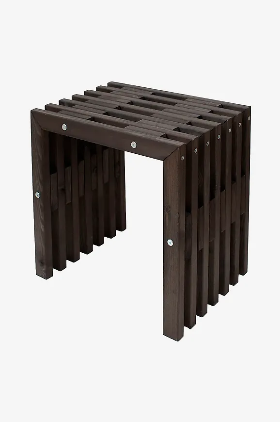 Jättesnygg svart möbel 2025 från Hillerstorp.