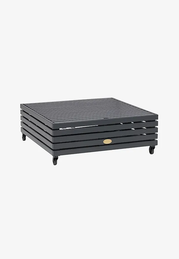 Grå Hillerstorp-möbel i mysig modell.