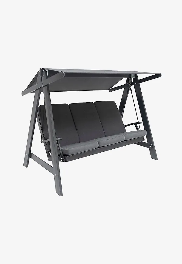 Elegant utemöbel 2026 från Hillerstorp.