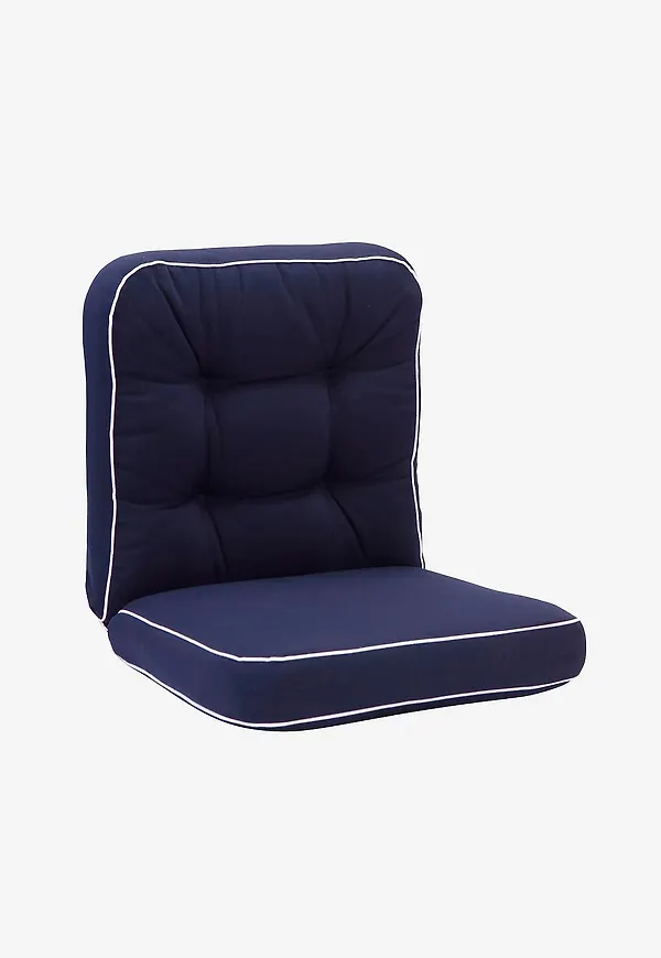 Komfortabel utemöbel 2026 från Hillerstorp.