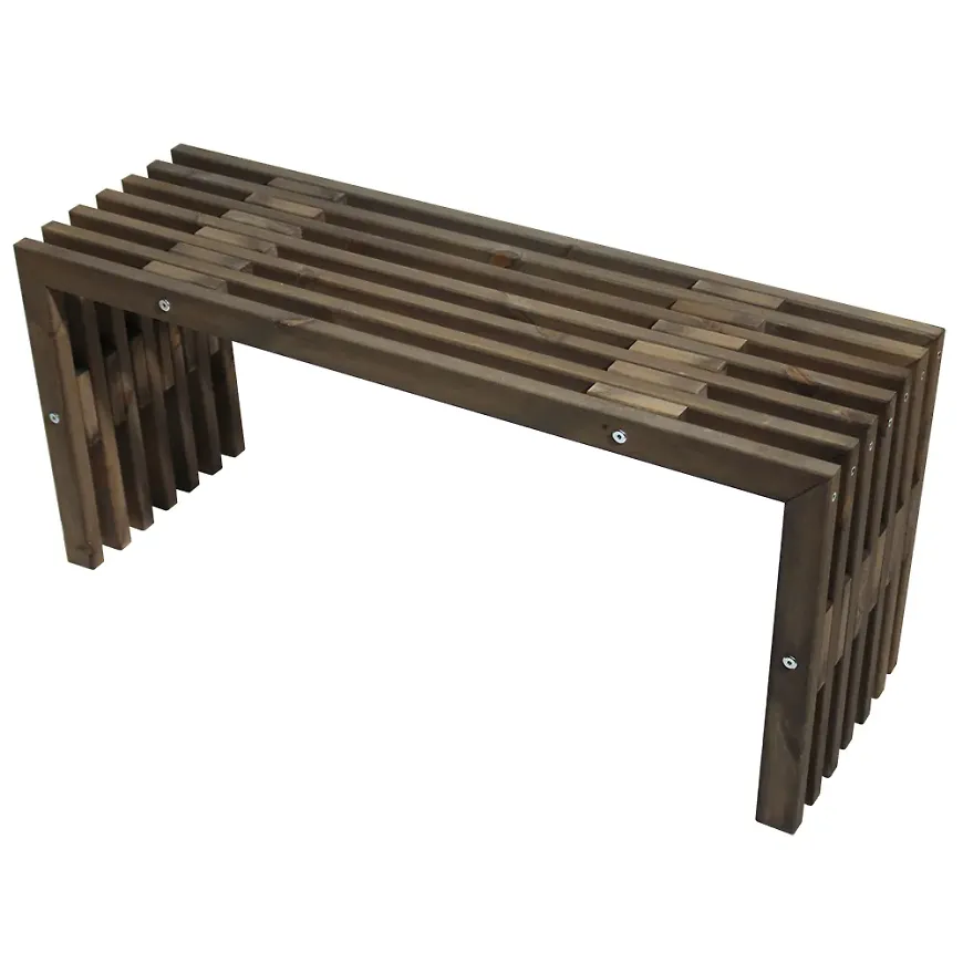 Jättefin bänk i grått från Hillerstorp.