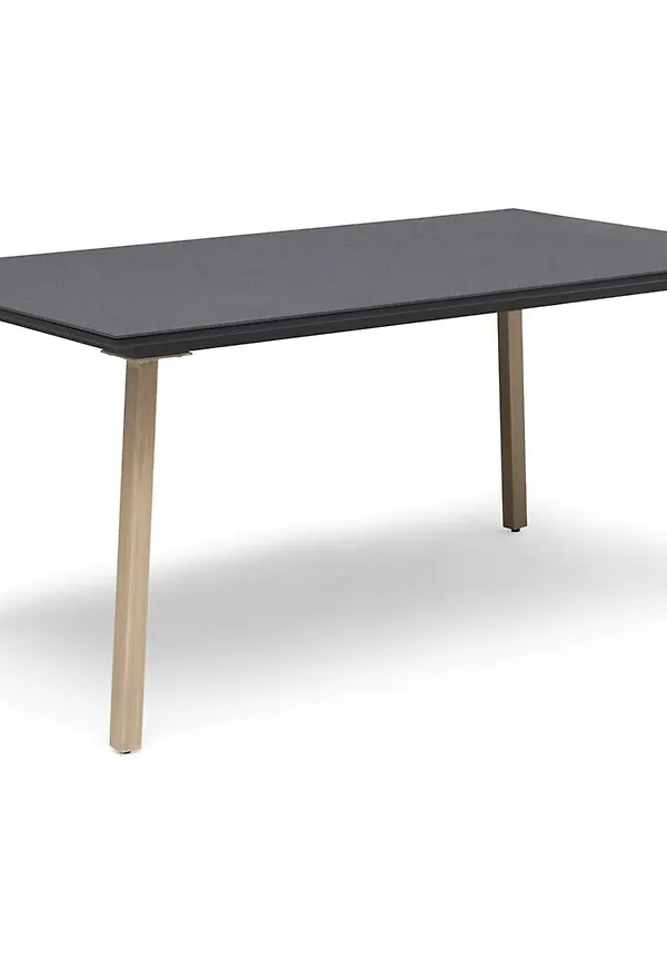 Hillerstorp bord som passar perfekt till sommaren 2025!