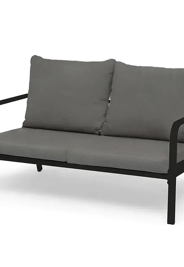 Trendig aluminiumsoffa 2025 från Hillerstorp.