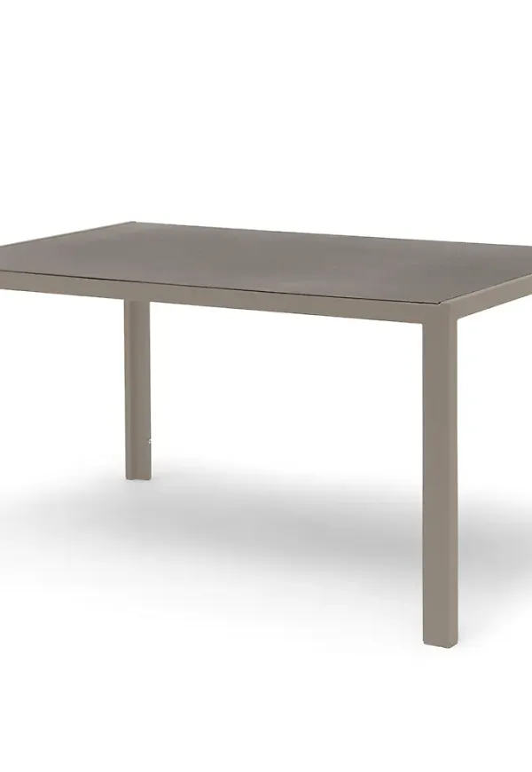 Superfin matbord 2025 från Hillerstorp.