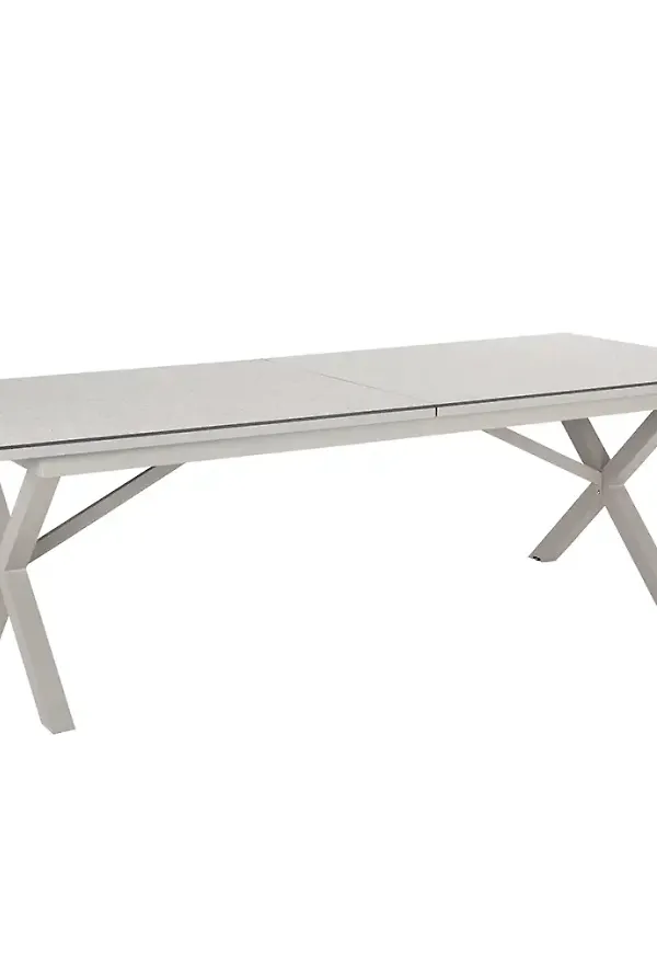 Brafab matbord som passar perfekt till sommaren 2025!