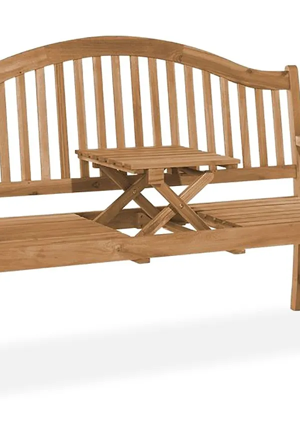 Mysig Bänk som passar bra vid många olika tillfällen.