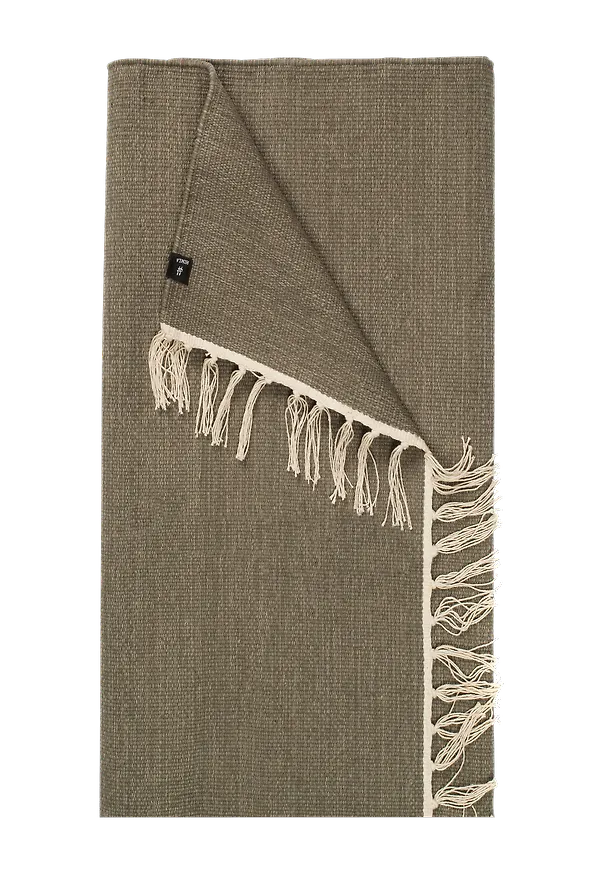 Modern bomullsmatta i khakigrönt från Himla.