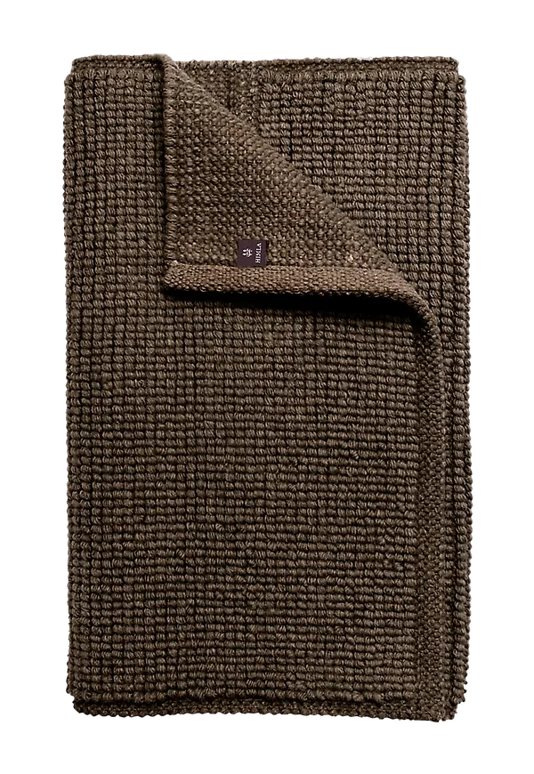 Brun Himla-ullmatta i superfin modell.