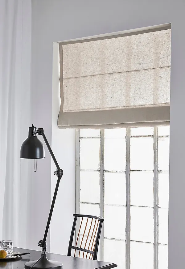 Härlig linnegardin 2025 från Himla.