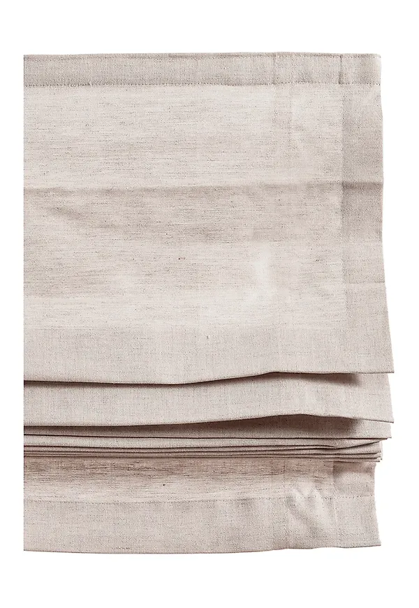 Riktigt snygg beige gardin 2026 från Himla.