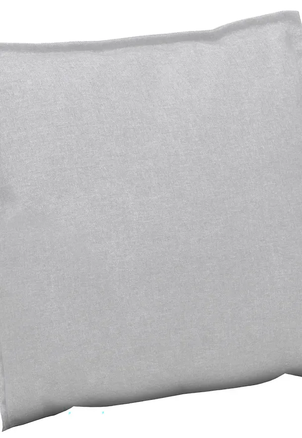 Superfin beige stol 2025 från Hillerstorp.