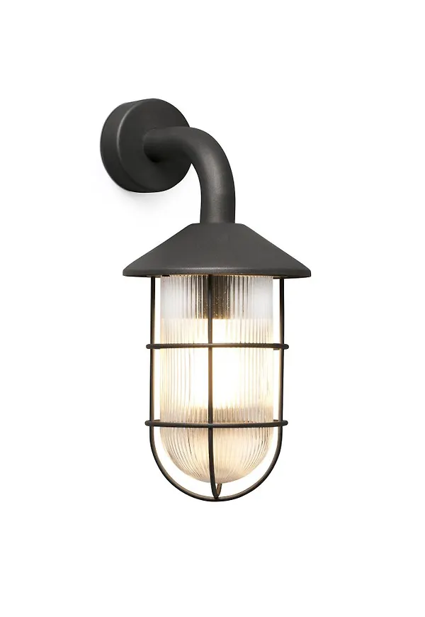 Fin fasadlampa 2025 från Faro Barcelona.