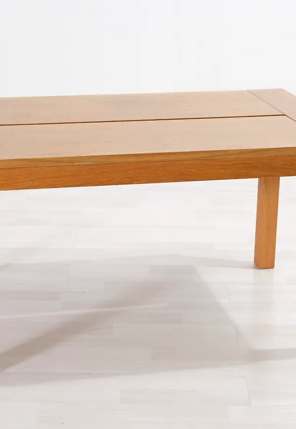 Smickrande bord som passar bra vid många olika tillfällen.