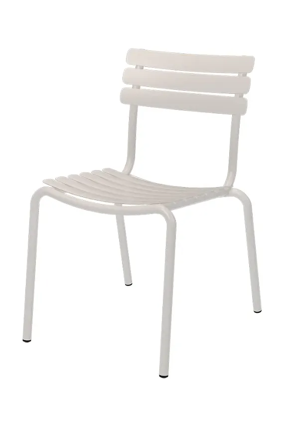 Elegant matstol i aluminium från Houe.