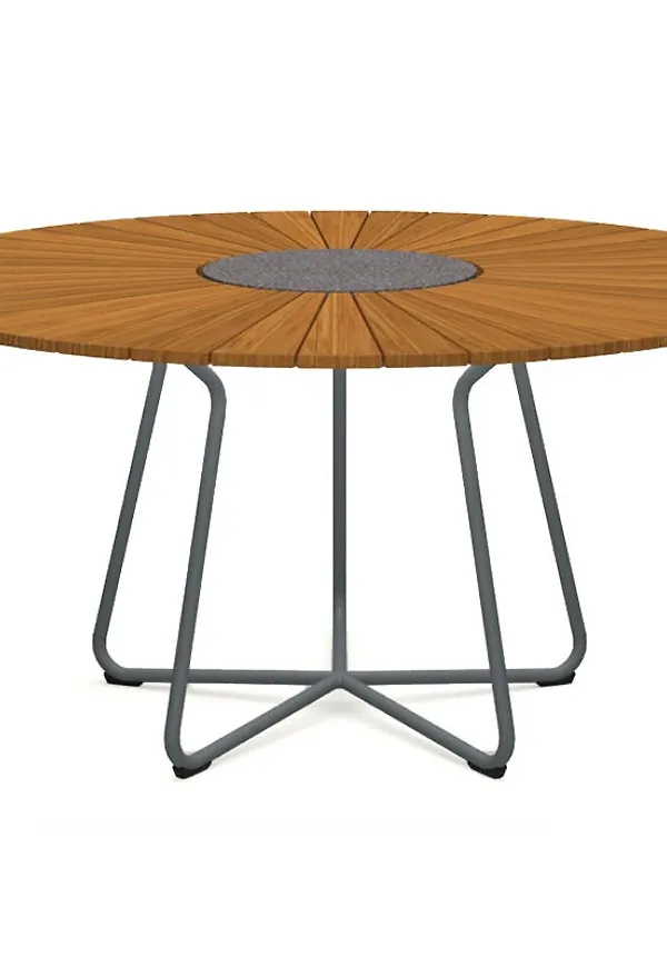 Fin matbord 2025 från Houe.