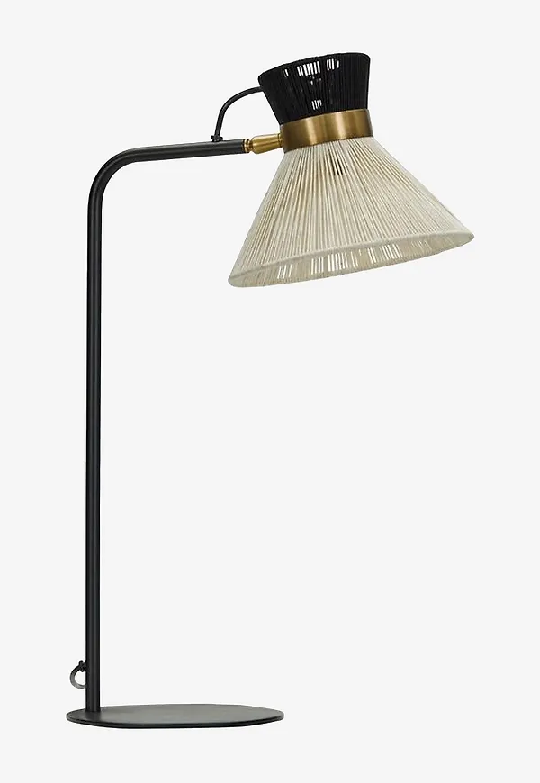 Härlig bordslampa i järn från House Doctor.