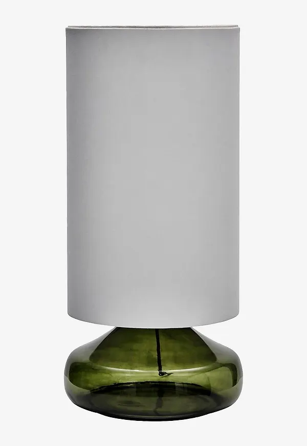 Smickrande Lampa som passar bra vid många olika tillfällen.