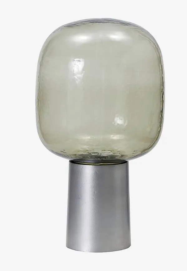 Ikonisk grå lampa 2025 från House Doctor.