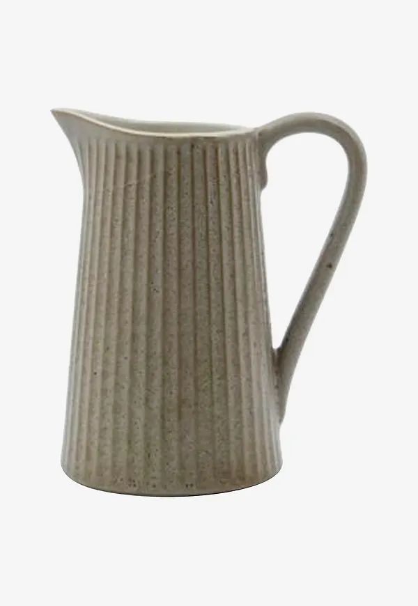 Söt grå matta 2025 från House Doctor.