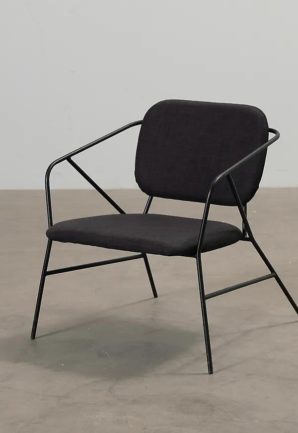 Klassisk fåtölj 2025 från House Doctor.