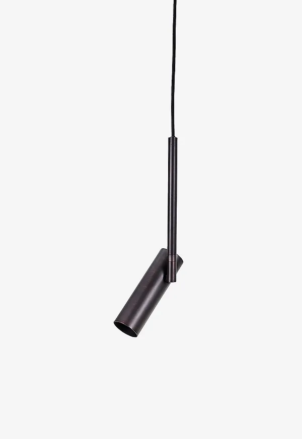Ikonisk svart lampa 2026 från House Doctor.