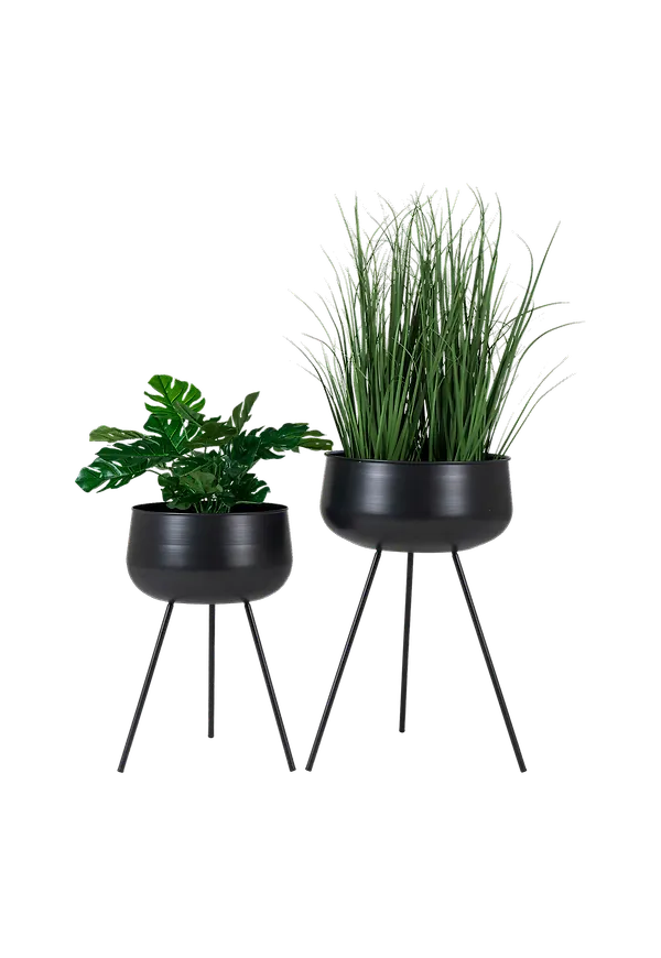 Modern svart kruka 2025 från House Nordic.