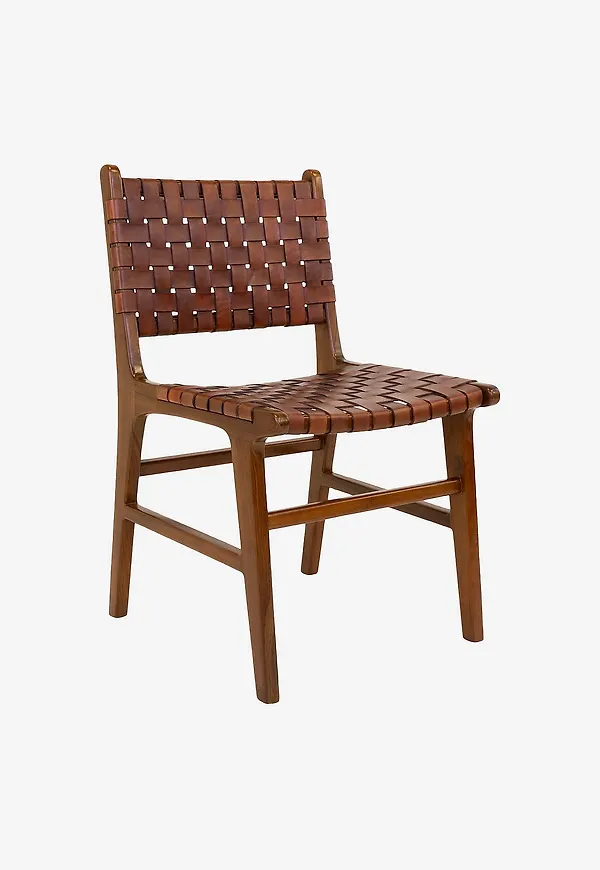 Vacker teakstol i brunt från House Nordic.