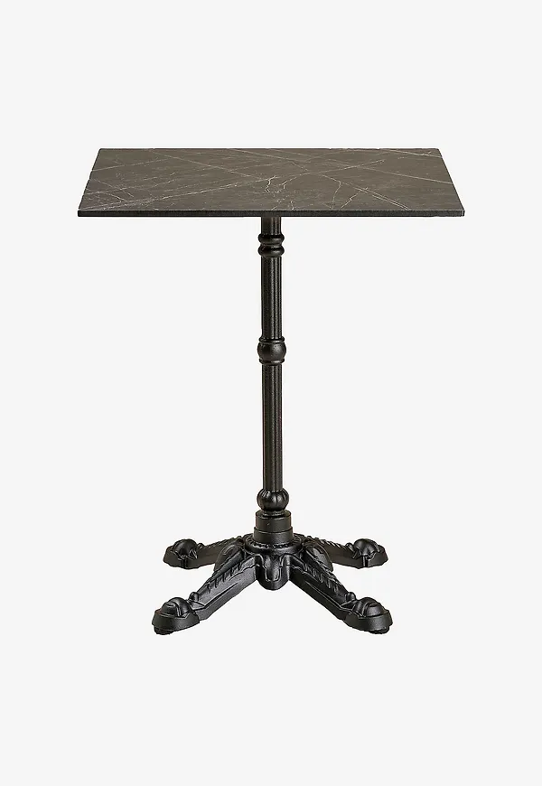 Ikonisk barbord i aluminium från House Nordic.